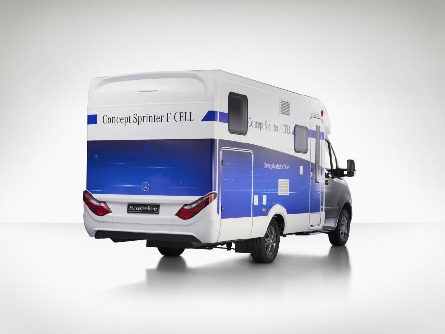  Mercedes-Benz Concept Sprinter F-CELL 2018 года  (фото 6 из 8)